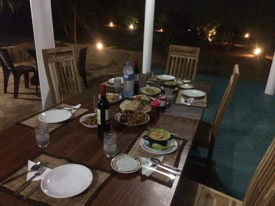 Turtles View Resort Tangalle Ngoại thất bức ảnh