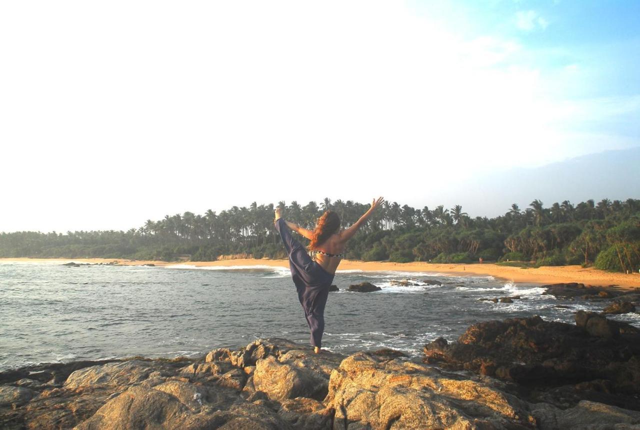 Turtles View Resort Tangalle Ngoại thất bức ảnh